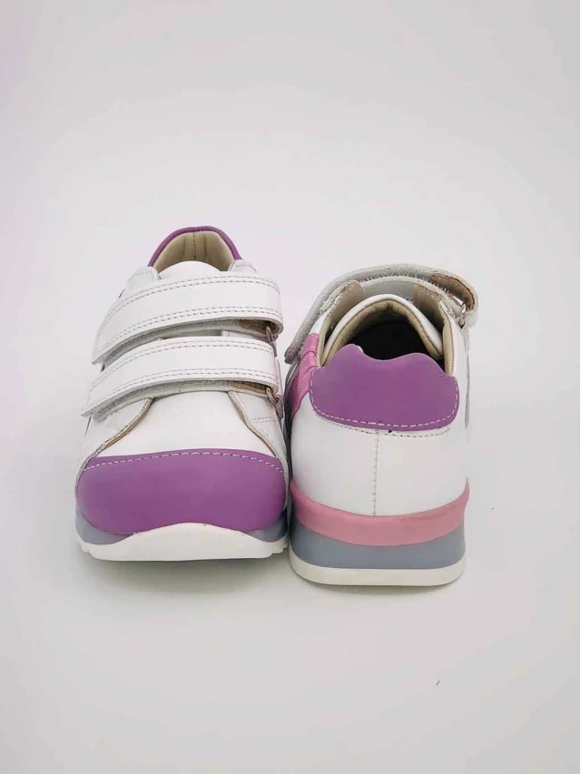 Adidasi fete Cod 225=GS8